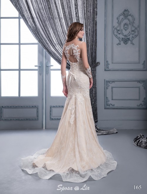 https://www.sposa-lia.com/images/stories/virtuemart/product/165       (4).jpg